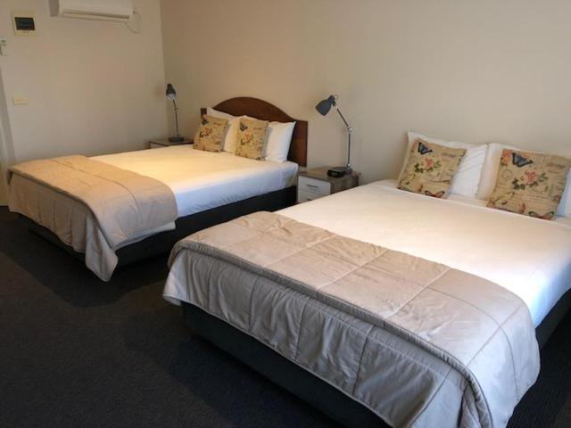 Ashmont Motel And Apartments Port Fairy Exteriör bild